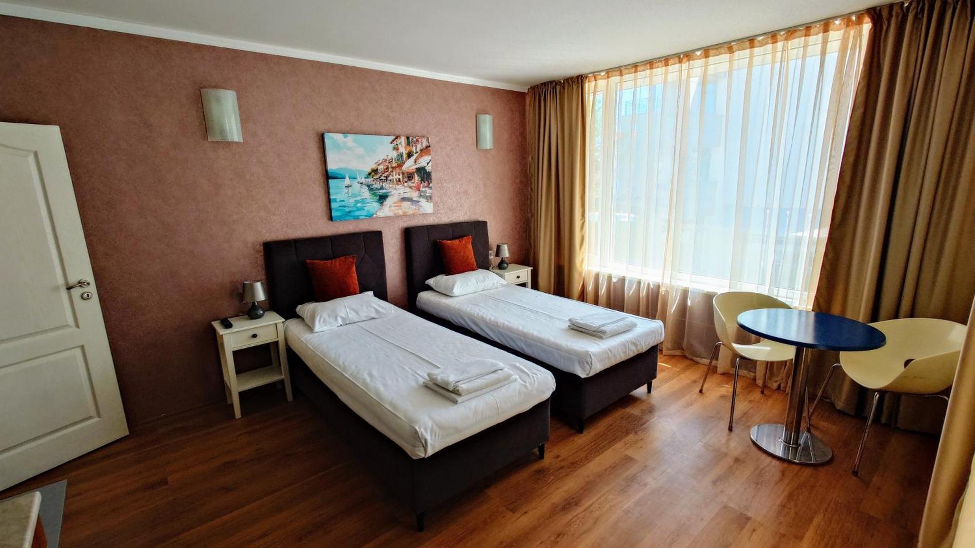 Favorit Aparthotel サニービーチ エクステリア 写真