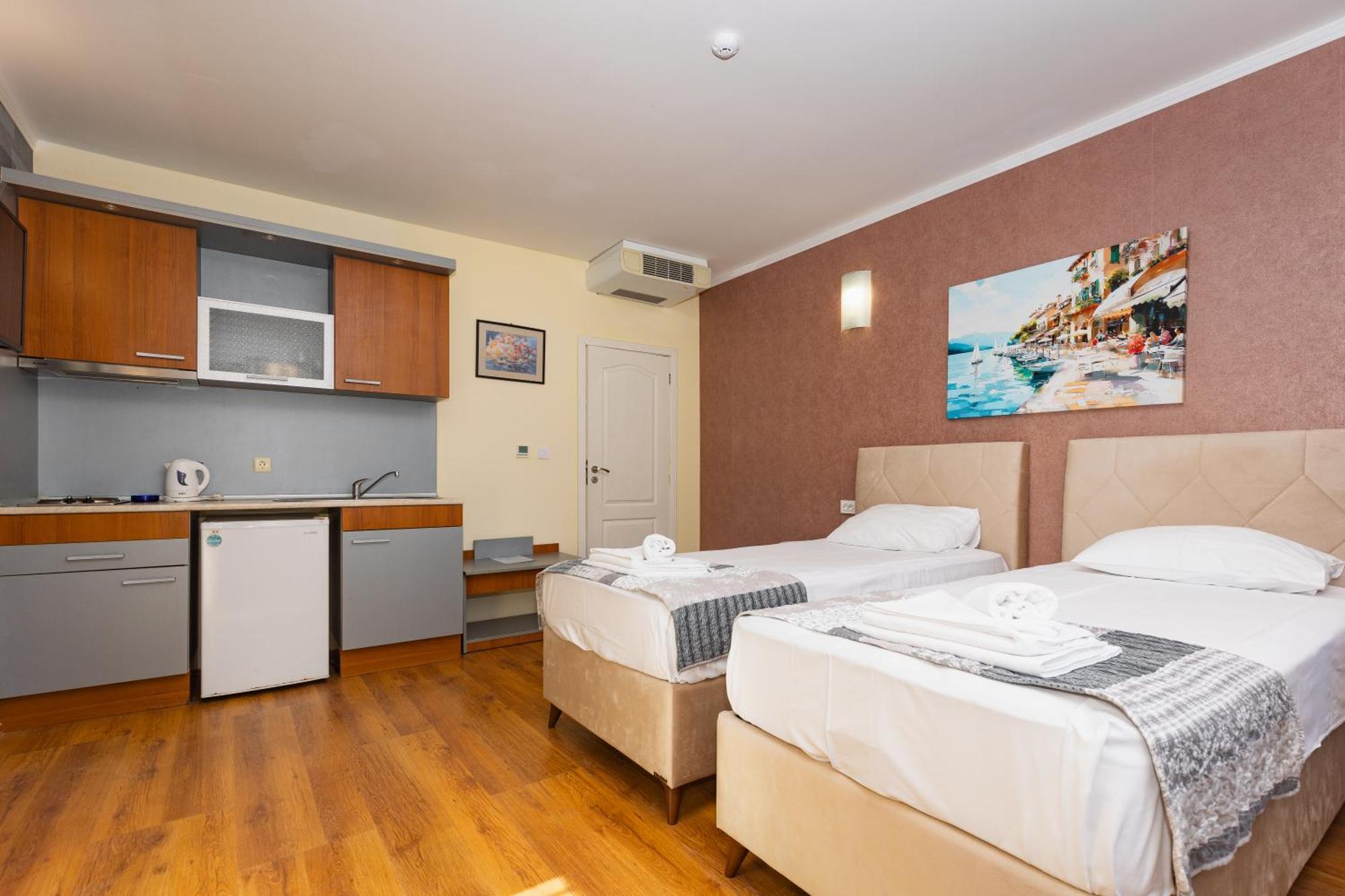 Favorit Aparthotel サニービーチ エクステリア 写真