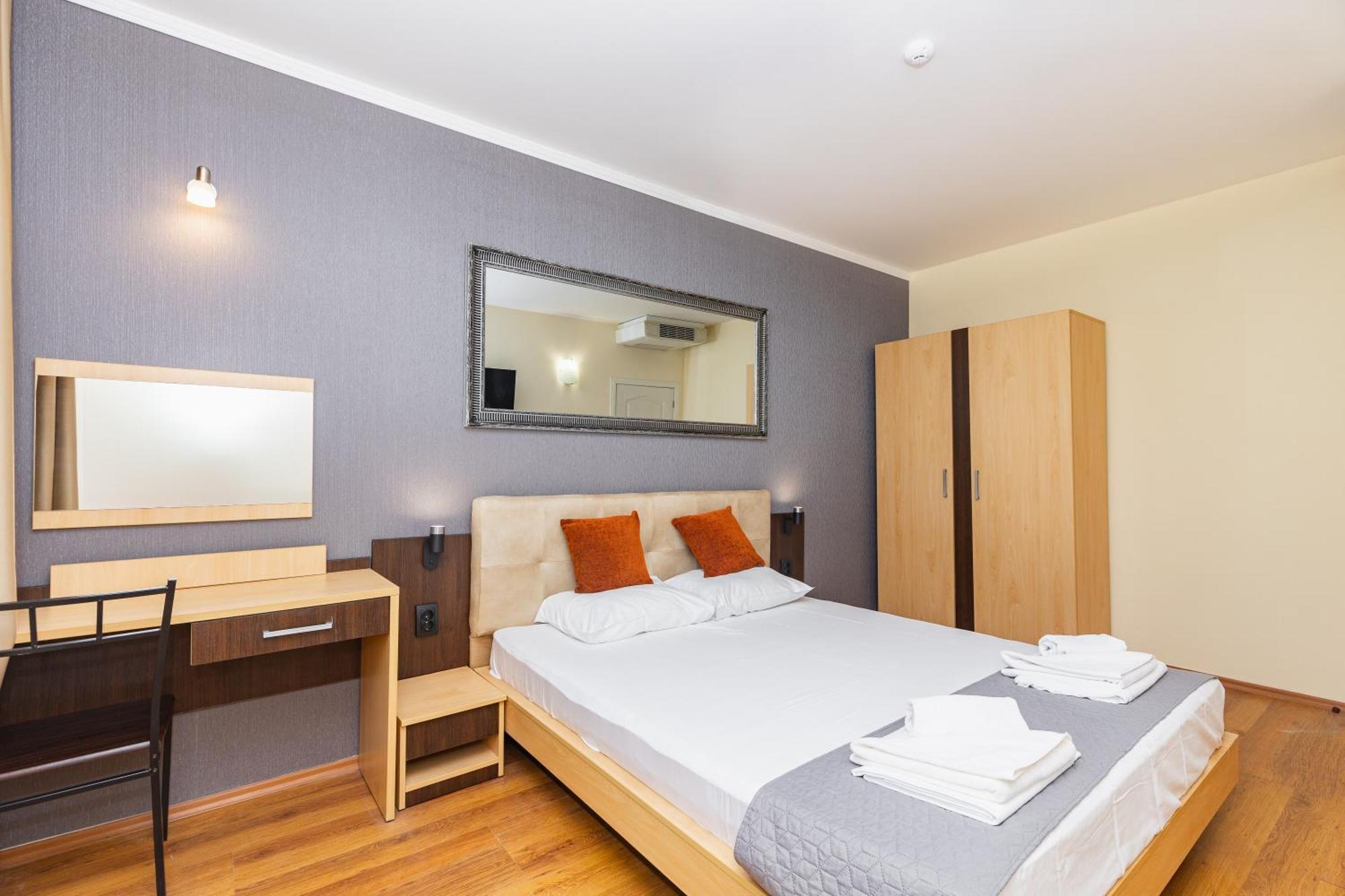 Favorit Aparthotel サニービーチ エクステリア 写真