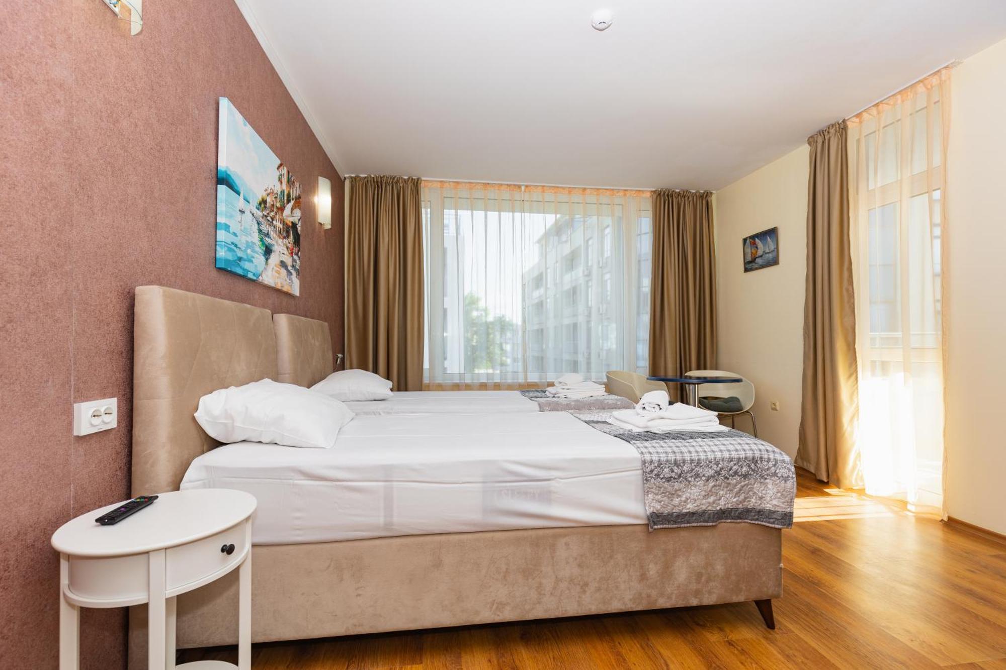 Favorit Aparthotel サニービーチ エクステリア 写真