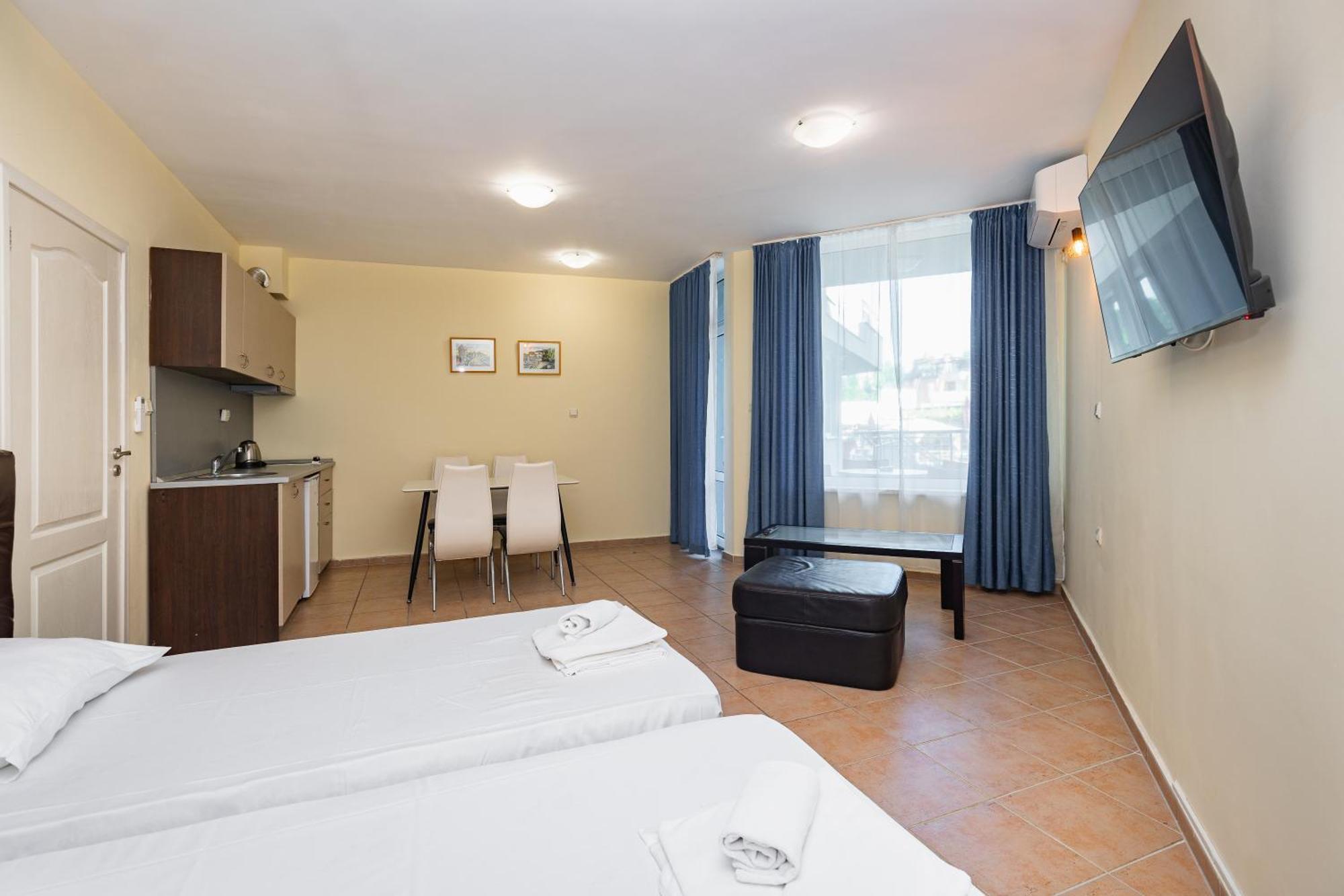 Favorit Aparthotel サニービーチ エクステリア 写真