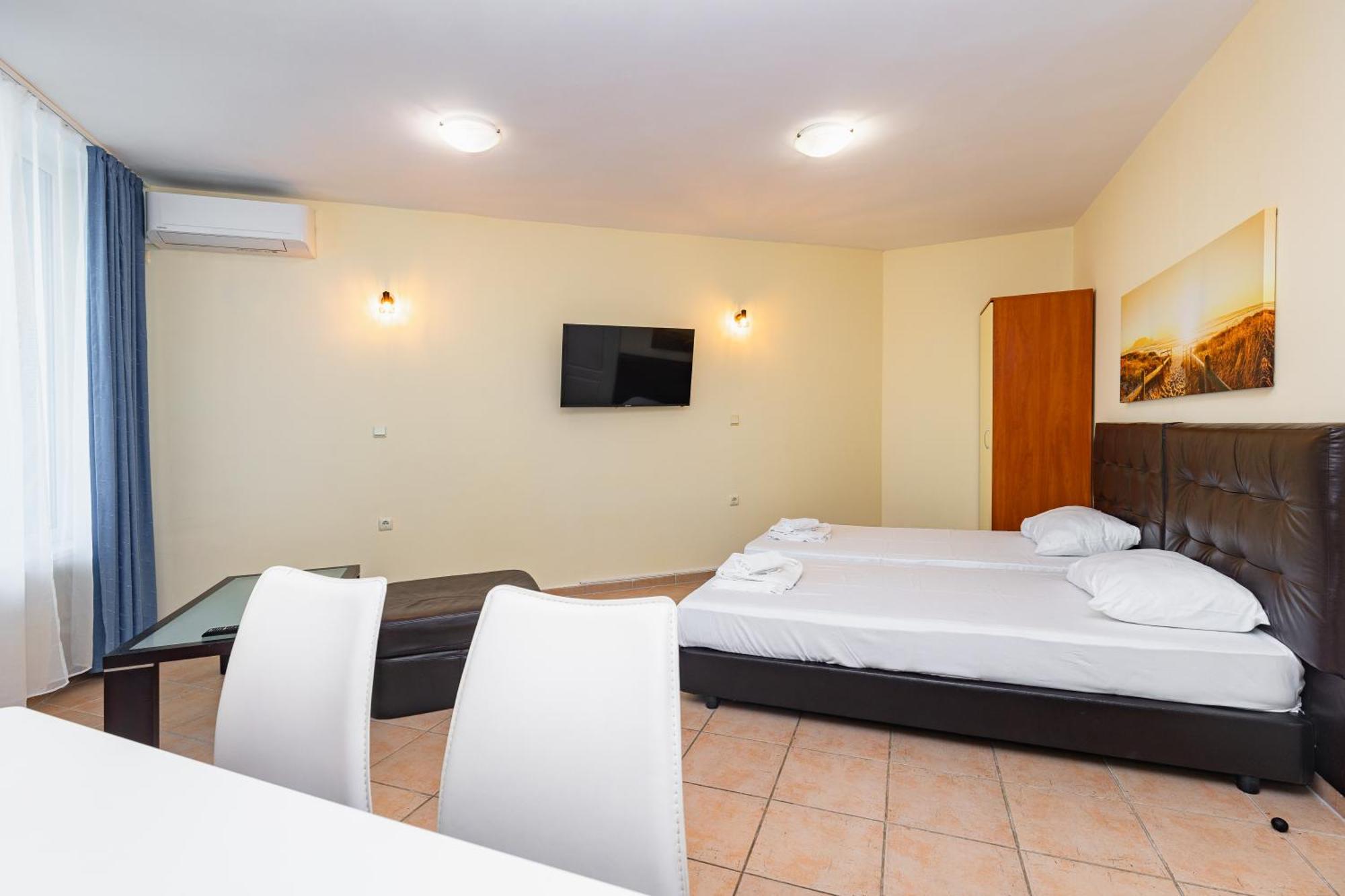 Favorit Aparthotel サニービーチ エクステリア 写真