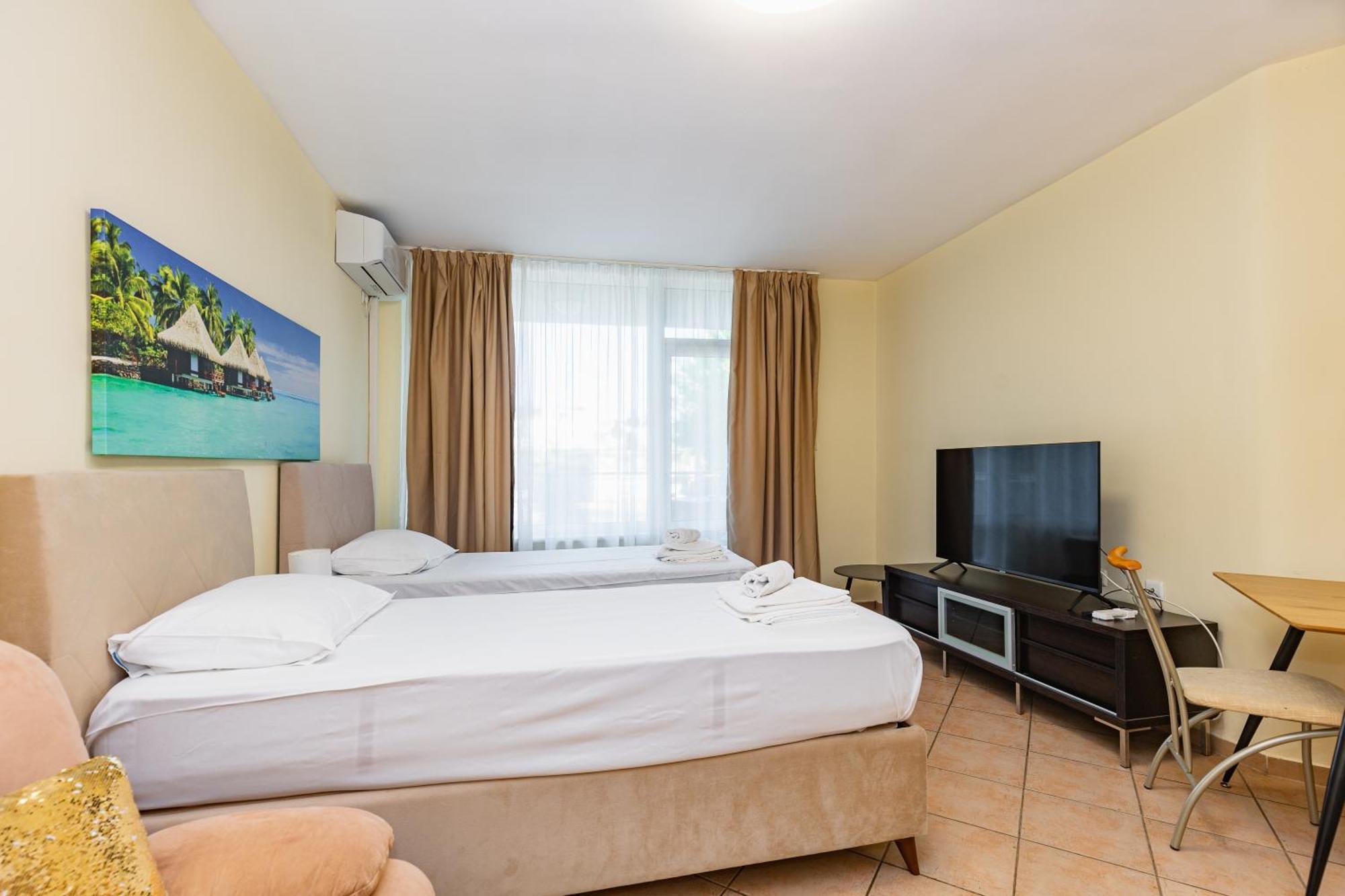 Favorit Aparthotel サニービーチ エクステリア 写真