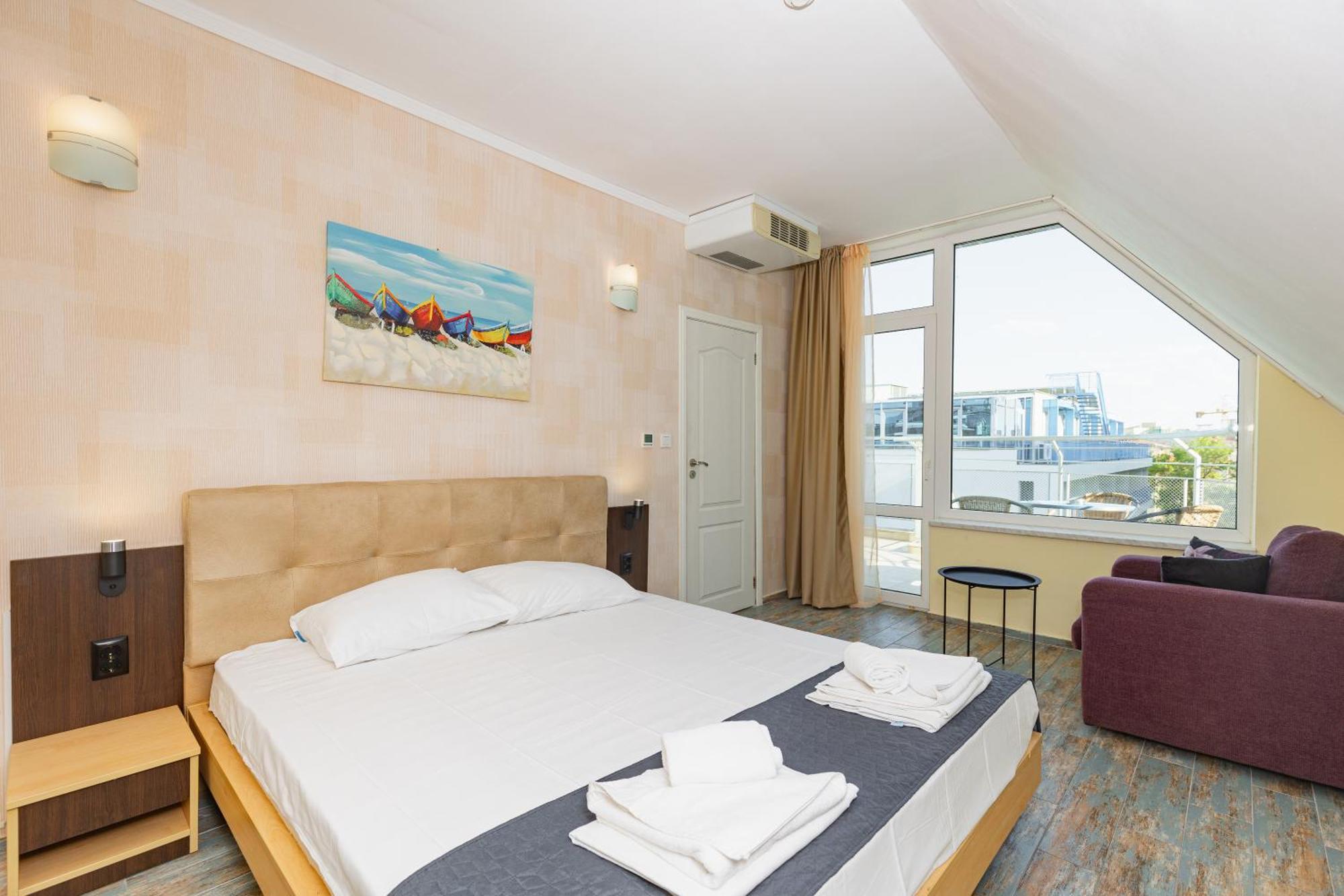 Favorit Aparthotel サニービーチ エクステリア 写真